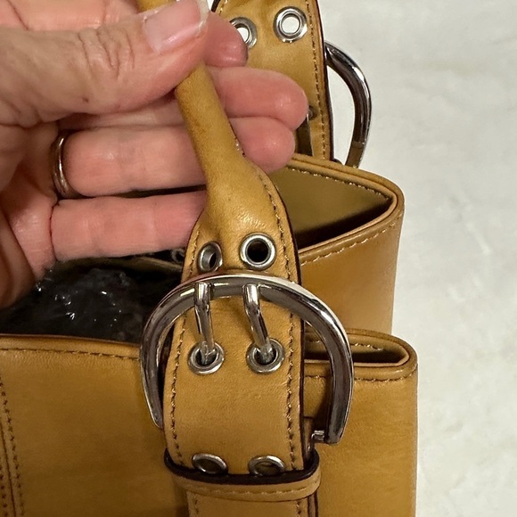 Tignanello Mustard Leather Satchel with Buckle Details - Picture 14 of 15